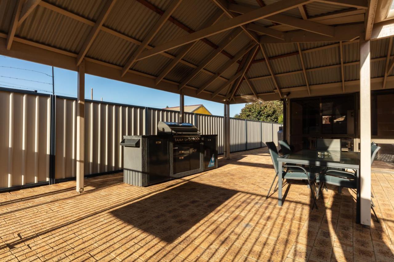 Sails Geraldton Accommodation Luaran gambar