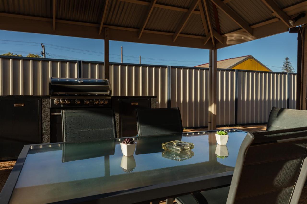 Sails Geraldton Accommodation Luaran gambar